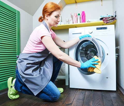 Tackling Foul Odors and Mold Buildup Inside Your Washing Machine